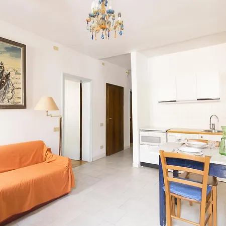 Romantic Malvasia Apartment Venice