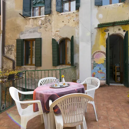 Apartment Romantic Malvasia